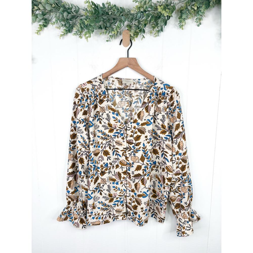 ‼️3/$30‼️ LOFT Fall Floral Button Up Top Medium Cream Tan Business Casual Autumn